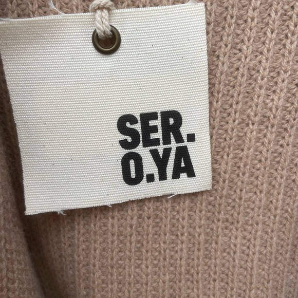 Quinn Robe in Tan Wool
SER.O.YA - Picture 6 of 13